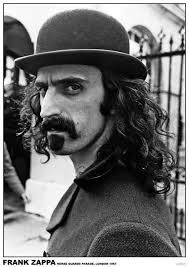 Frank Zappa Weer 10 Alobummekus van deze wereld gozer. Nog een heleboel te goan.