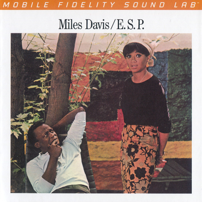 Miles Davis - 1965 - E S P  [2016 SACD] 24-88 2
