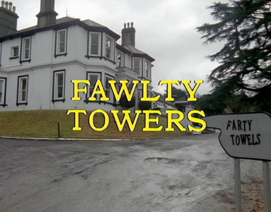 Fawlty Towers Extras NL subs