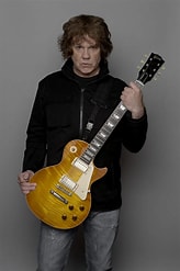 Gary Moore - 32 Albums Flac