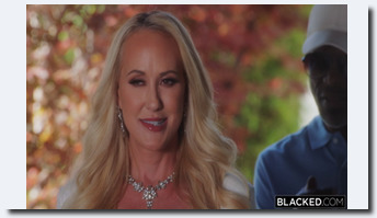 Blacked - Brandi Love Experienced MILF Cant Resist Cheating With 4 BBCs XviD